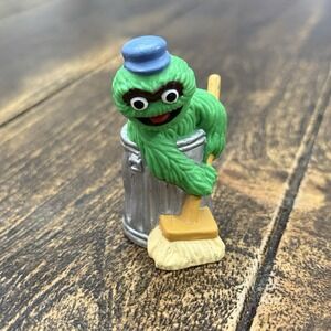 Vintage 1980s Sesame Street Oscar in Trash Can w/Broom PVC Figure - Tara Toy Co.